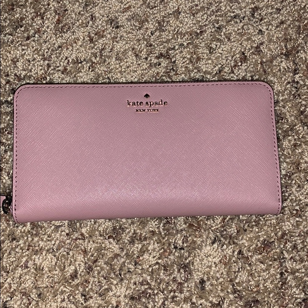 Kate spade laurel way neda wallet